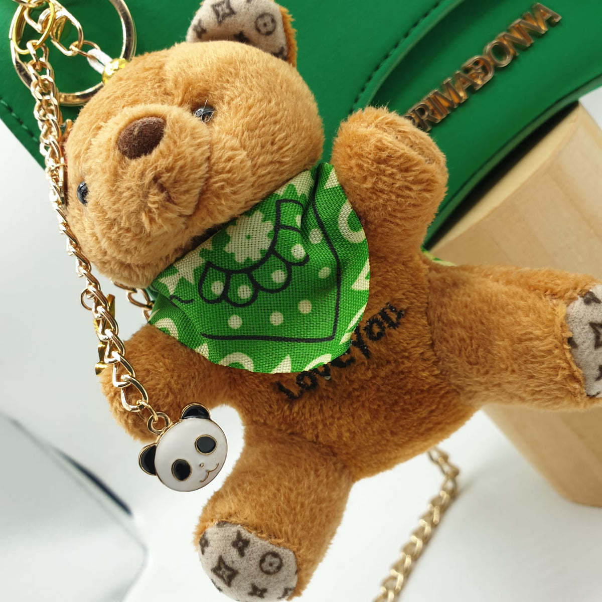 Charm borsa orsetto con bandana verde - pezzo unico