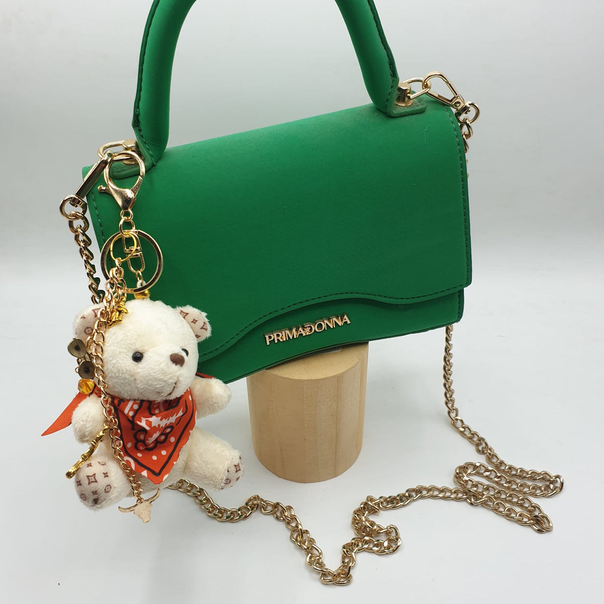 Charm borsa orsetto con bandana arancio - pezzo unico