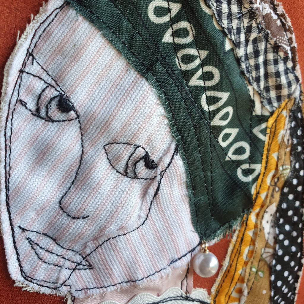 Gilet Camoscio Sintetico – Ragazza con l'Orecchino di Perla