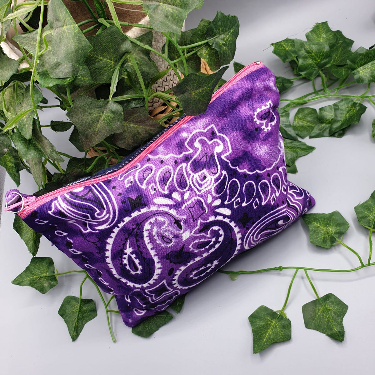 Pochette Denim e Bandana Paisley viola