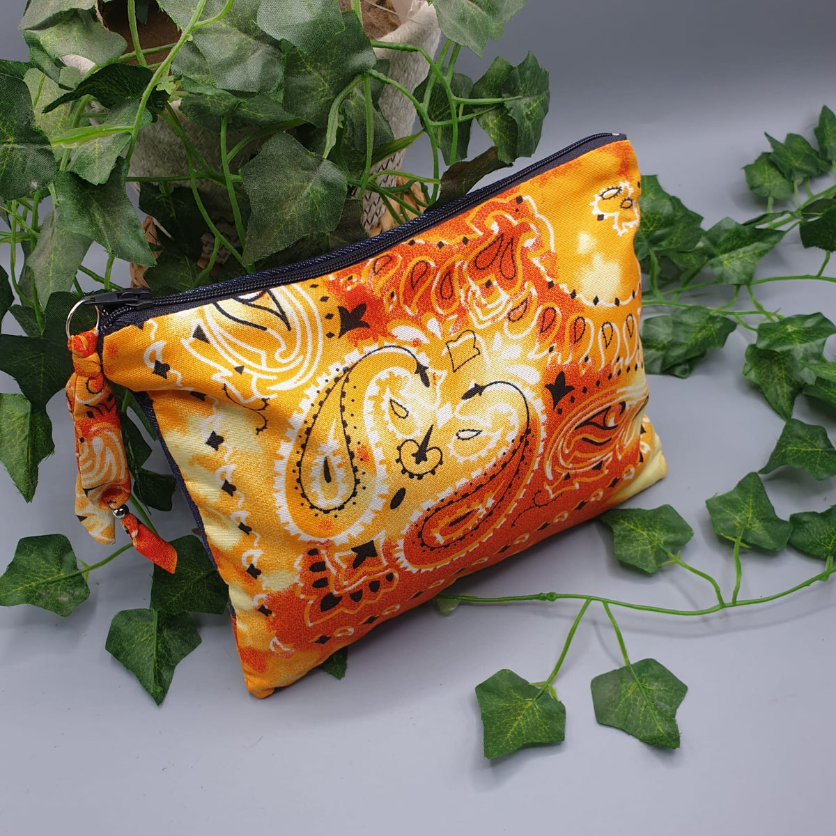Pochette Denim e Bandana Paisley giallo ocra